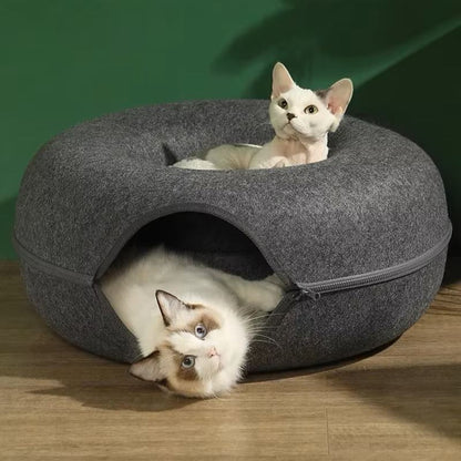lit pour chat tunnel gris deux chat blanc